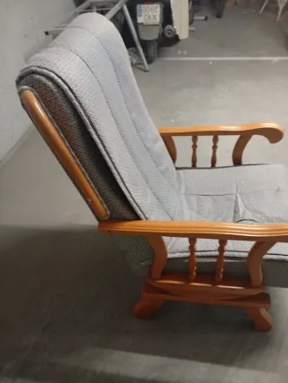 2 Poltrone a Dondolo in Tessuto e Legno