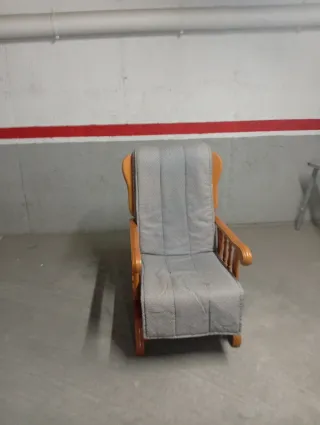 2 Poltrone a Dondolo in Tessuto e Legno