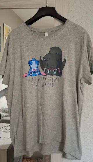 Camiseta Stitch y Desdentao