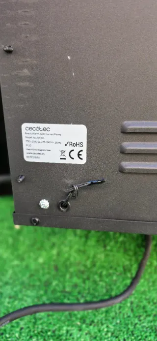 Chimenea eléctrica negra con mando