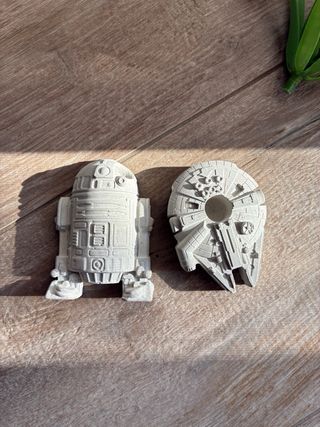 Vasi Air Plant Star Wars R2D2 Millennium Falcon