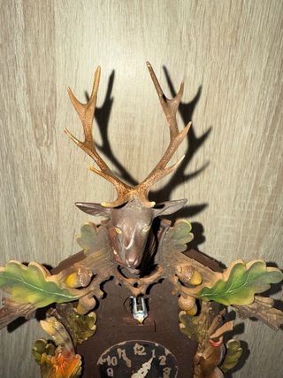 Reloj de cuco decorativo