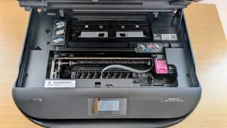 Impresora Escáner HP ENVY 4527 Negra