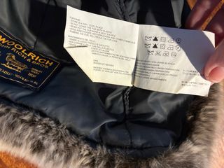 Cappello Woolrich con pelliccia