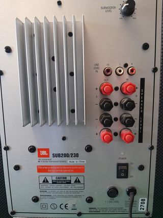 Kit Home Theater 5.1 JBL SCS200 + Subwoofer attivo