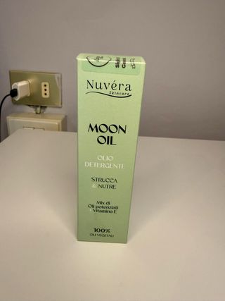 Nuvéra Moon Oil Olio Detergente Viso