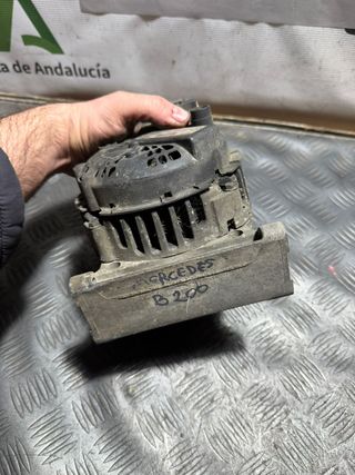 Alternador Mercedes-Benz Clase B 2007