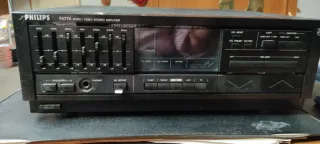 Amplificador Estéreo Philips FA775