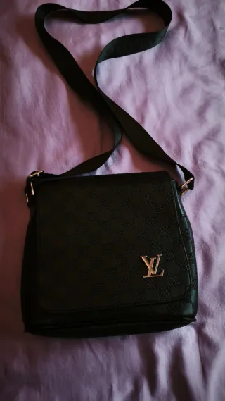 Borsa Louis Vuitton nera da uomo