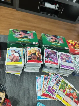 One Piece: Lote Cartas y Figuras