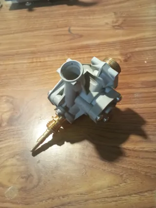 Cuerpo de válvula, Calentador NECKAR