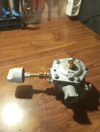 Cuerpo de válvula, Calentador NECKAR