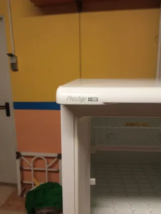 Frigorífico BRU blanco