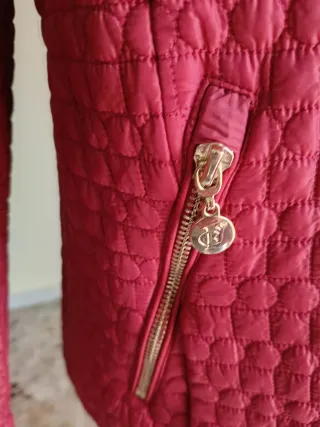 Giubbino donna primaverile rosso