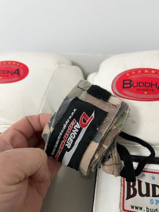 Guantes de boxeo Buddha Sports blancos