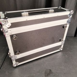 RACK FLIGHTCASE PARA MICROFONIA