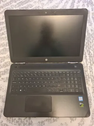 HP Pavilion 15 16-512 GTX 1050