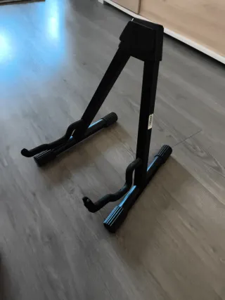 Soporte guitarra negro