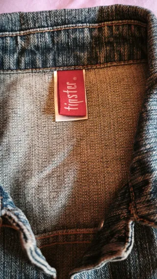 Chaqueta vaquera azul y gris