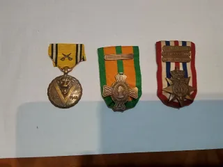 Condecoraciones Belga y Holandesa