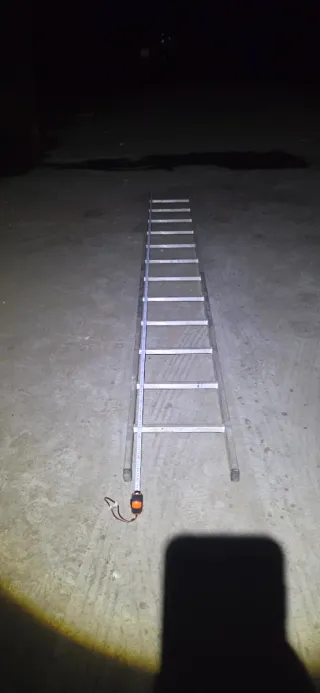 Escalera aluminio un tramo 360