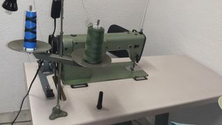 Máquina de coser industrial plana y overlock