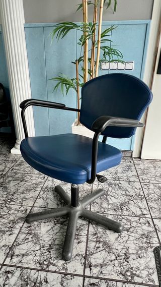 3 Sillones de peluqueria.