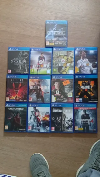 Lote 12 Videogiochi PS4 (Battlefront, FIFA, Skyrim)