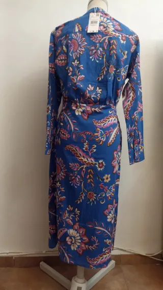 Vestido estampado floral azul