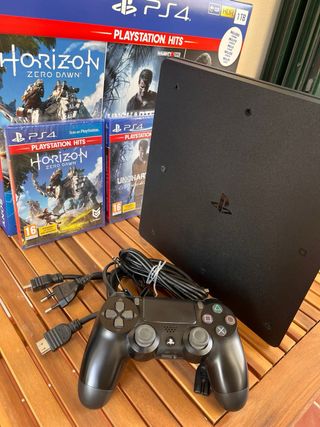 PS4 Slim 1TB Negra + 3 Juegos