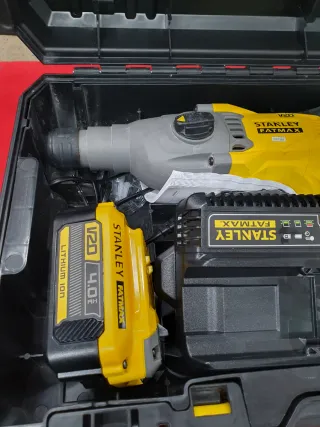 Martillo Percutor Stanley Fatmax Batería