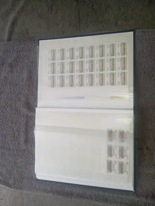 Lote álbum sellos + sellos