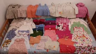 Lote de niña de 9 a 12 meses, 40 prendas