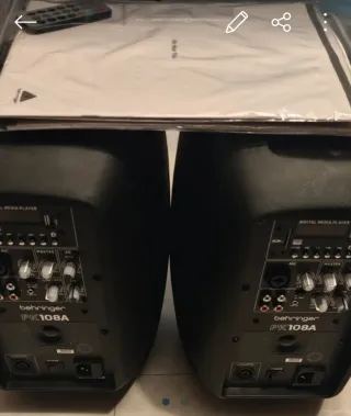 Altavoces Behringer PK10 Bluetooth Negros