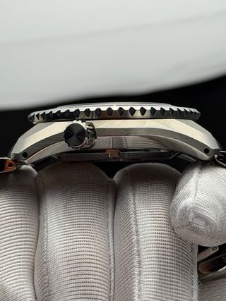 Seiko Prospex Marine Master 200 GMT