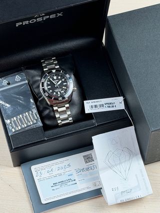 Seiko Prospex Marine Master 200 GMT