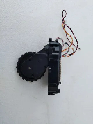 Rueda Izquierda  L Conga 4690 Ultra