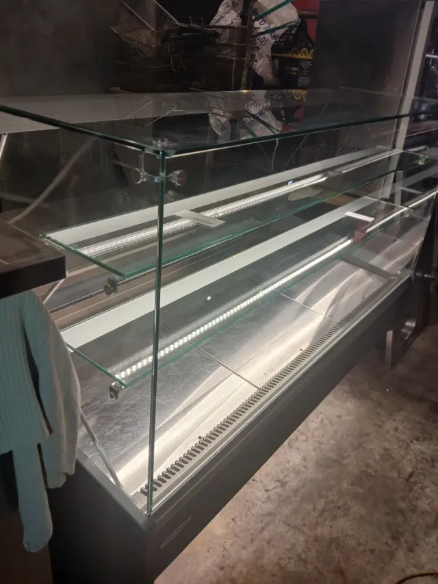 Vitrina expositora pastelera/charcutera