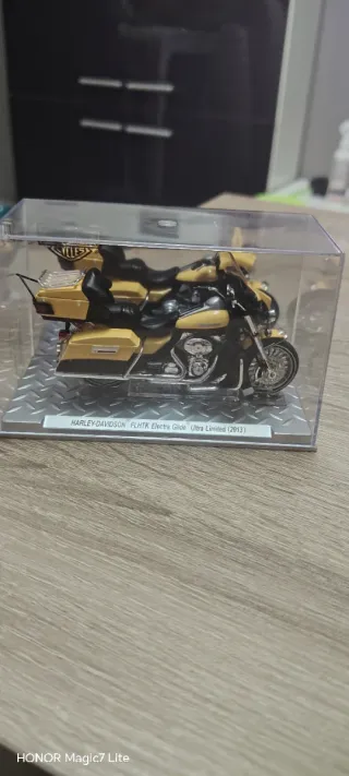 Maqueta Moto Harley Davidson 1987