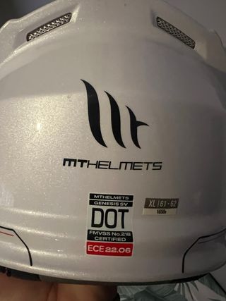 Casco modular MT Helmets blanco