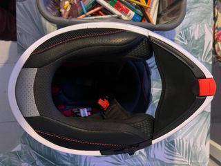 Casco modular MT Helmets blanco