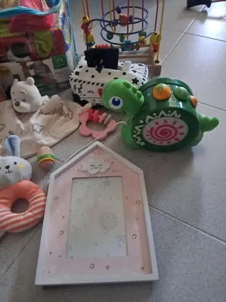 Lote de artículos para bebé