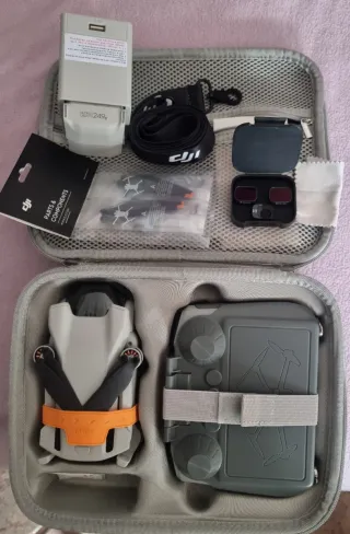 Dron DJI Mini 3 con Accesorios