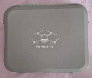 Dron DJI Mini 3 con Accesorios