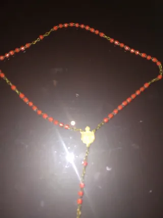 Rosario antiguo de cuentas coral