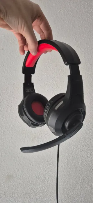 Cascos Gaming Negros y Rojos