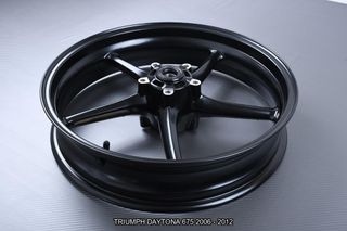 Pareja de llantas TRIUMPH DAYTONA 675 2006 - 2012