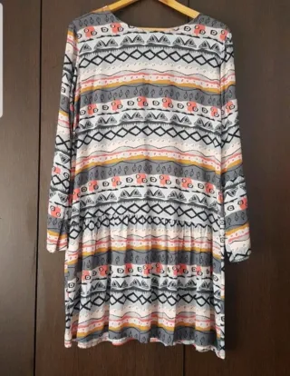 Vestido fino estampado étnico manga larga