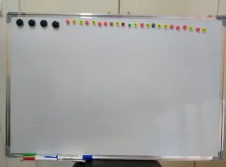 Pizarra Blanca Magnética + 26 imanes