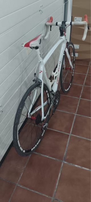Bicicleta de carretera Pinarello